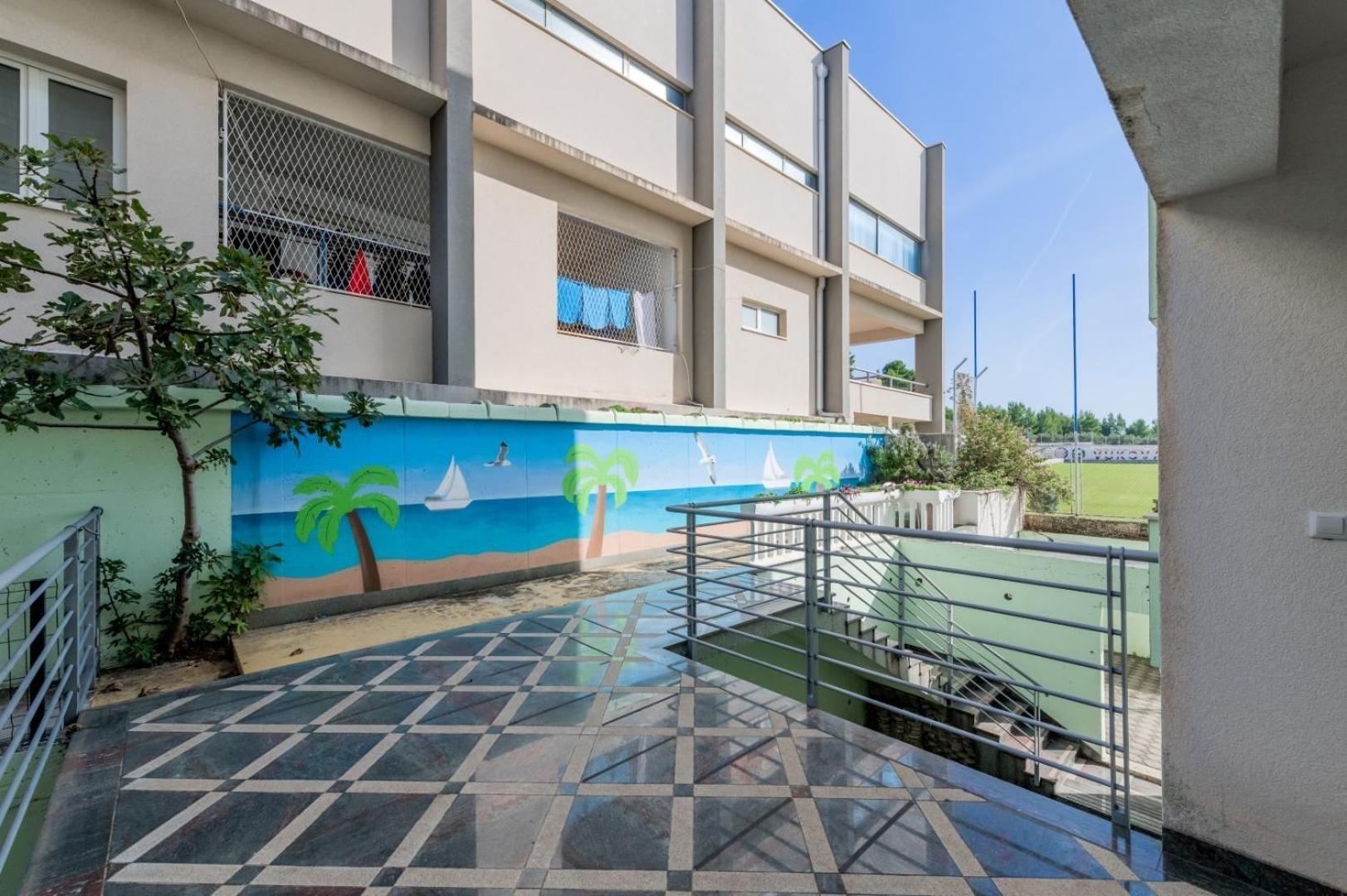 Ruza&Nikolina "1" Apartmani - Башка-Вода Экстерьер фото