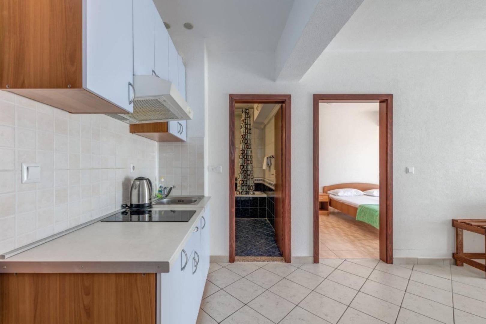 Ruza&Nikolina "1" Apartmani - Башка-Вода Экстерьер фото